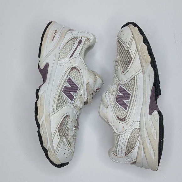 New Balance 530 - Picture 3 of 8